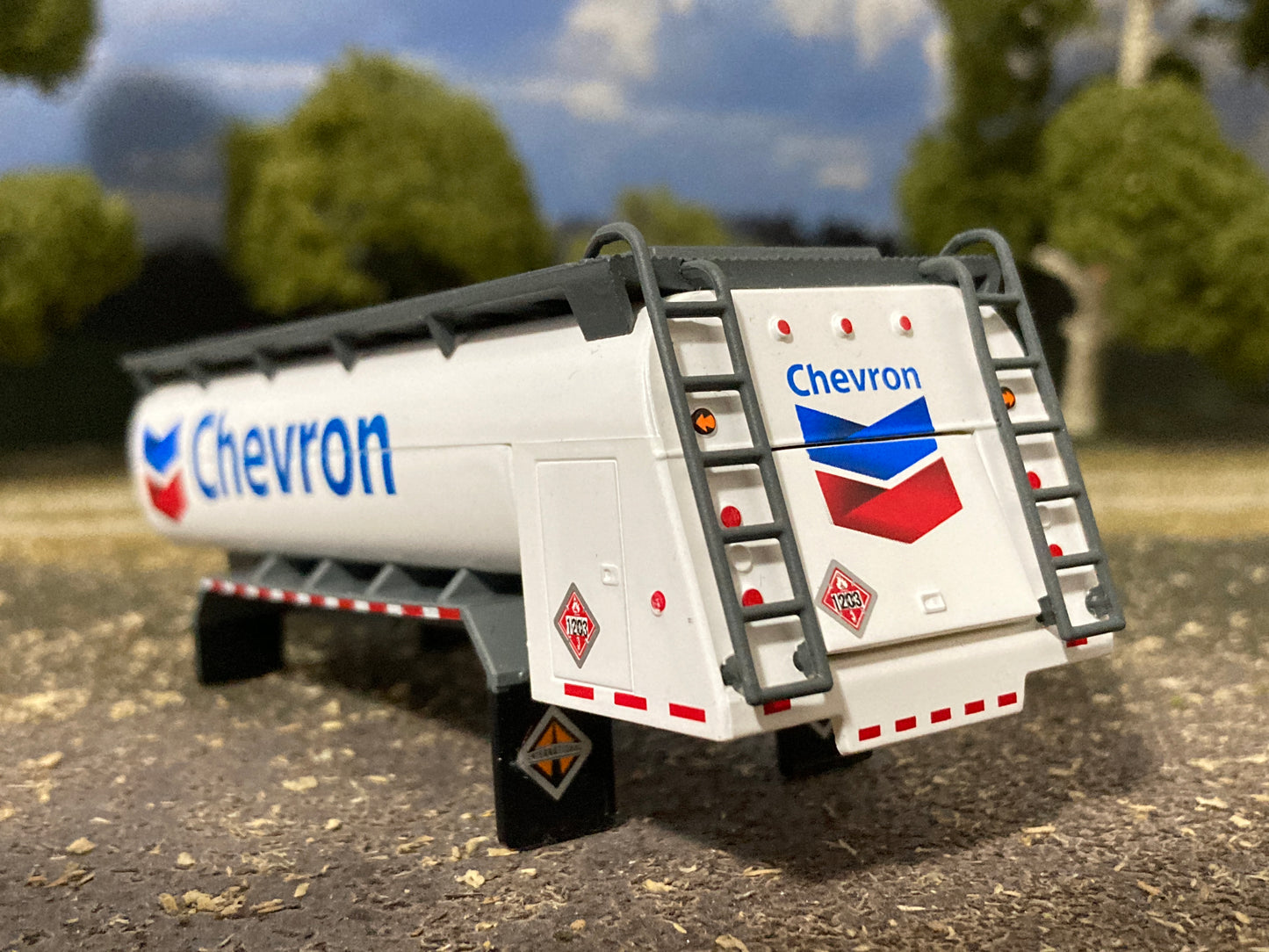 Fuel Tank for Truck Mount (Chevron)